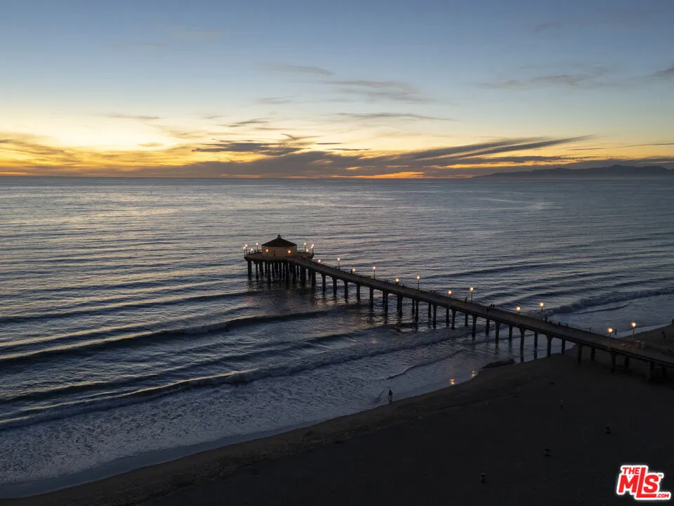 1000 The Strand Manhattan Beach, CA 90266