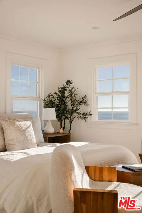 1000 The Strand Manhattan Beach, CA 90266