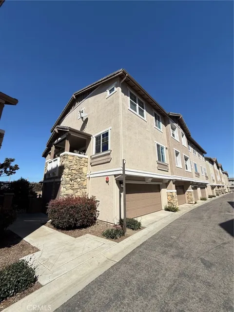 3037 Cole Grade