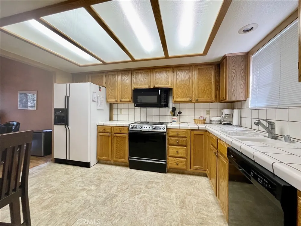 40547 Saddleback Bass Lake, CA 93604