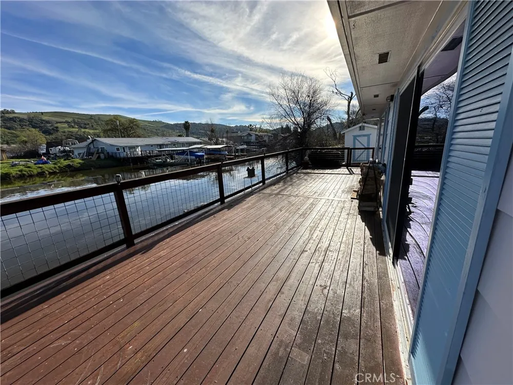 567 Pebble Clearlake Oaks, CA 95423