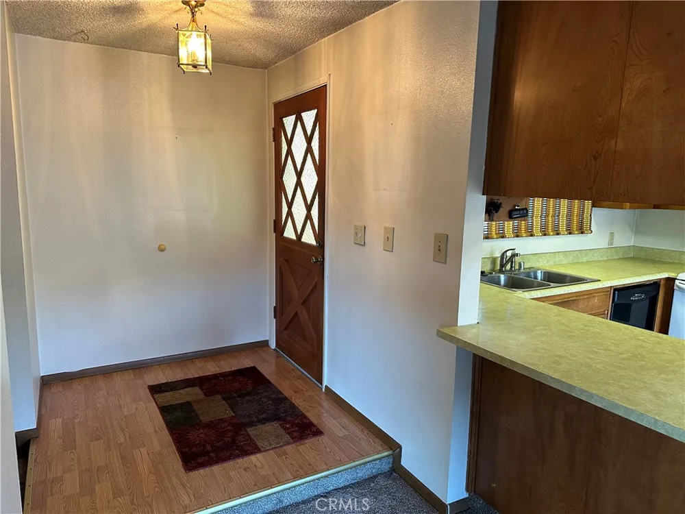 567 Pebble Clearlake Oaks, CA 95423