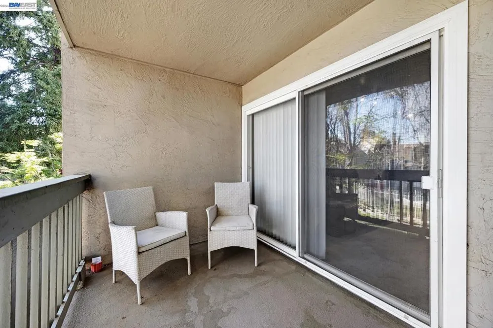 1087 Murrieta Blvd #242 Livermore, CA 94550