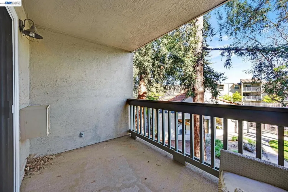 1087 Murrieta Blvd #242 Livermore, CA 94550