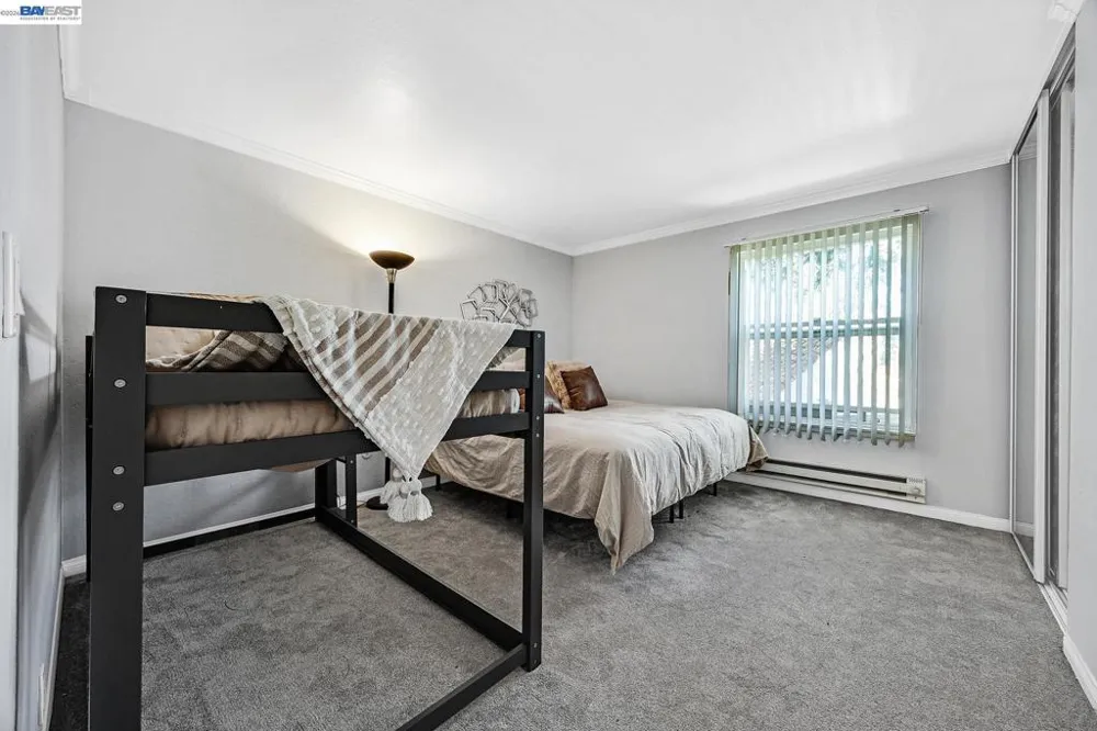 1087 Murrieta Blvd #242 Livermore, CA 94550