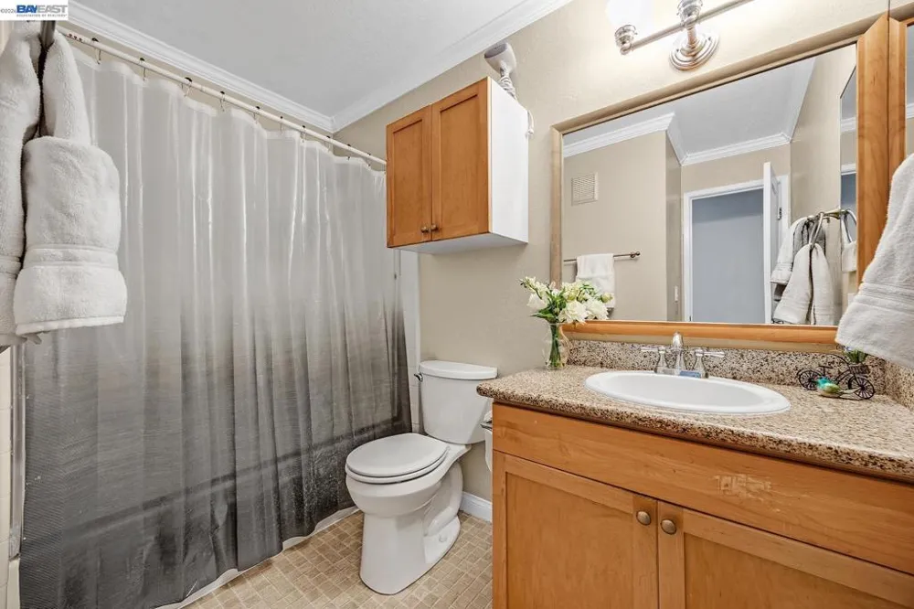 1087 Murrieta Blvd #242 Livermore, CA 94550