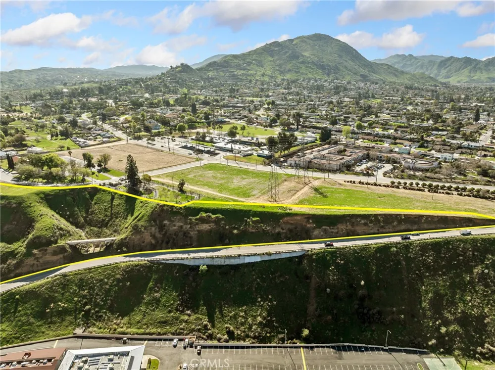 Vista Grande Way Grand Terrace, CA 92313