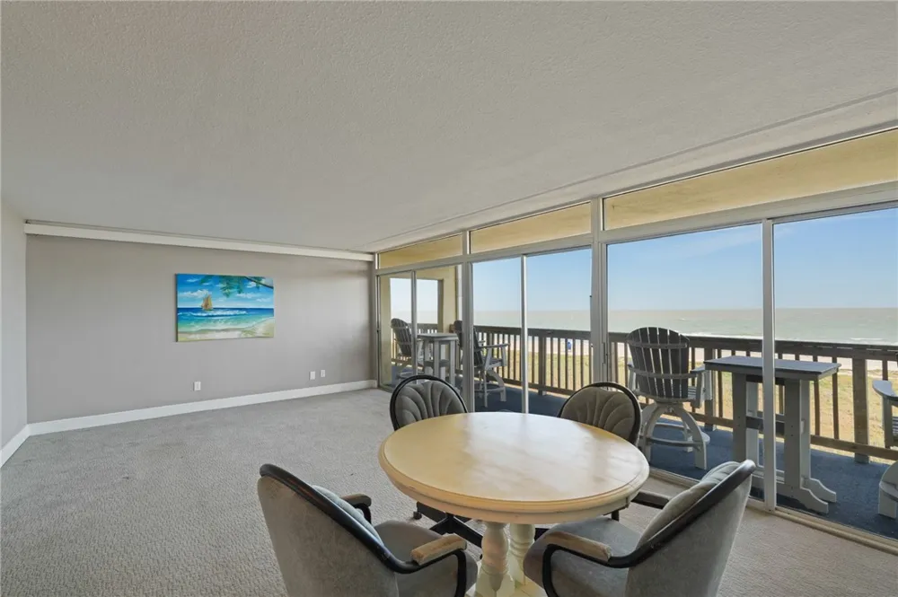 4242 Gulfbreeze Boulevard #201 Corpus Christi, TX 78402