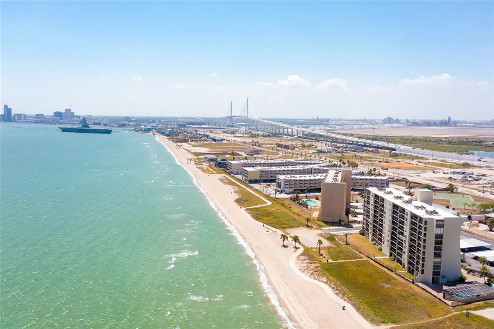 4242 Gulfbreeze Boulevard #201 Corpus Christi, TX 78402