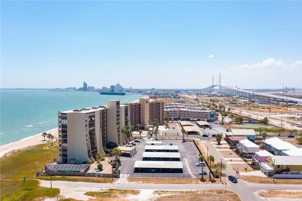 4242 Gulfbreeze Boulevard #201 Corpus Christi, TX 78402