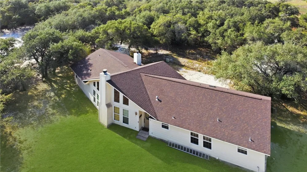 1615 Mooney Lane Ingleside, TX 78362