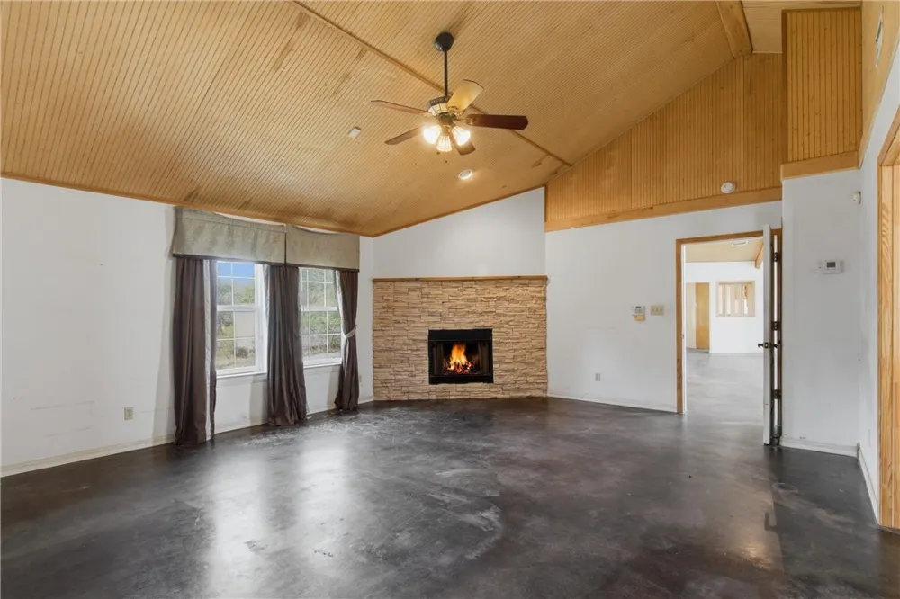1615 Mooney Lane Ingleside, TX 78362