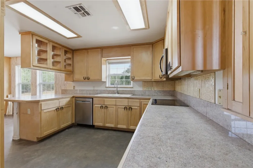 1615 Mooney Lane Ingleside, TX 78362