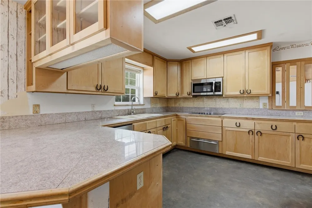 1615 Mooney Lane Ingleside, TX 78362
