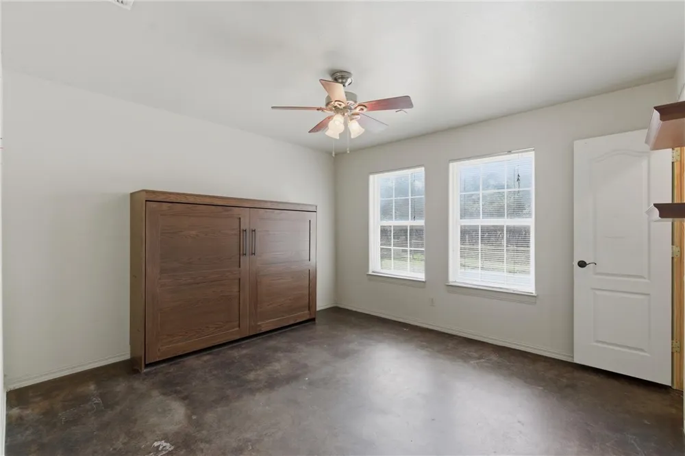 1615 Mooney Lane Ingleside, TX 78362