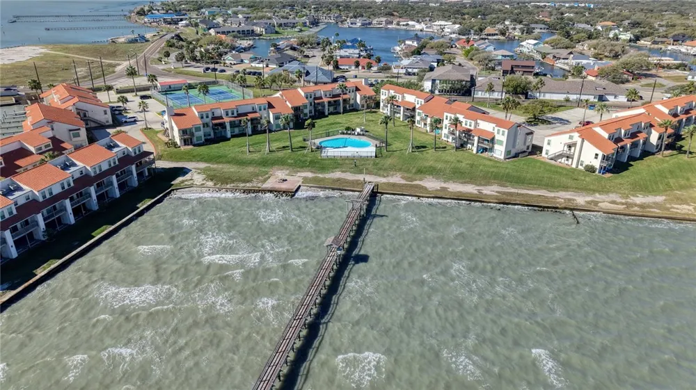 620 S Fulton Beach #705 Rockport, TX 78382