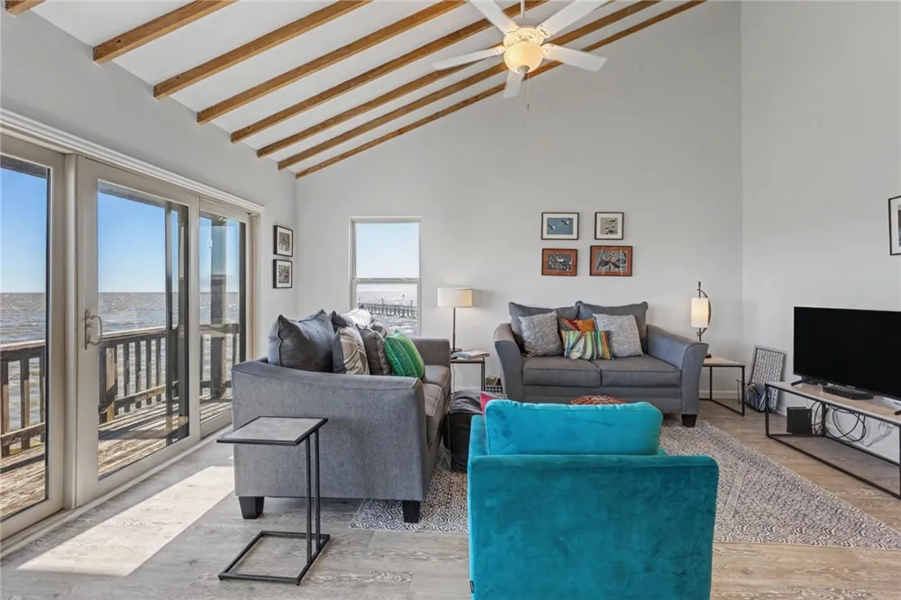 620 S Fulton Beach #705 Rockport, TX 78382