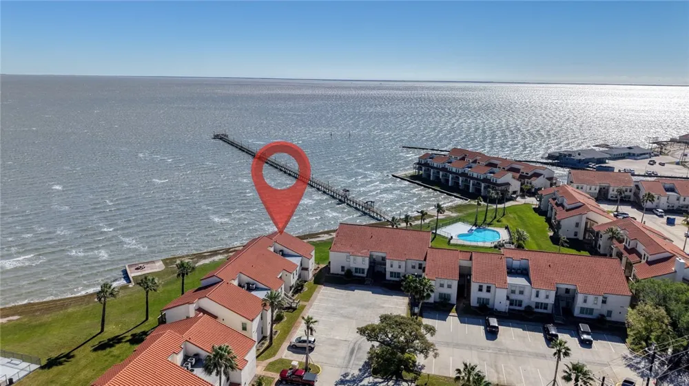 620 S Fulton Beach #705 Rockport, TX 78382