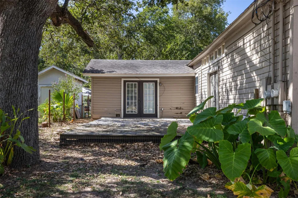 488 7th Street Somerville, TX 77879