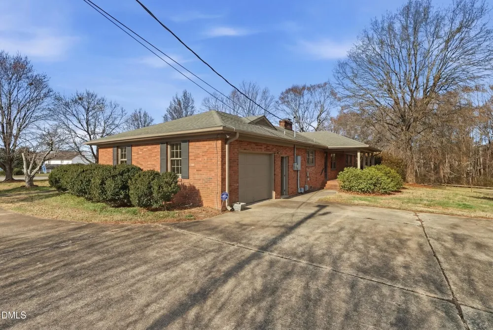 1531 Mount Hope Church Road McLeansville, NC 27301