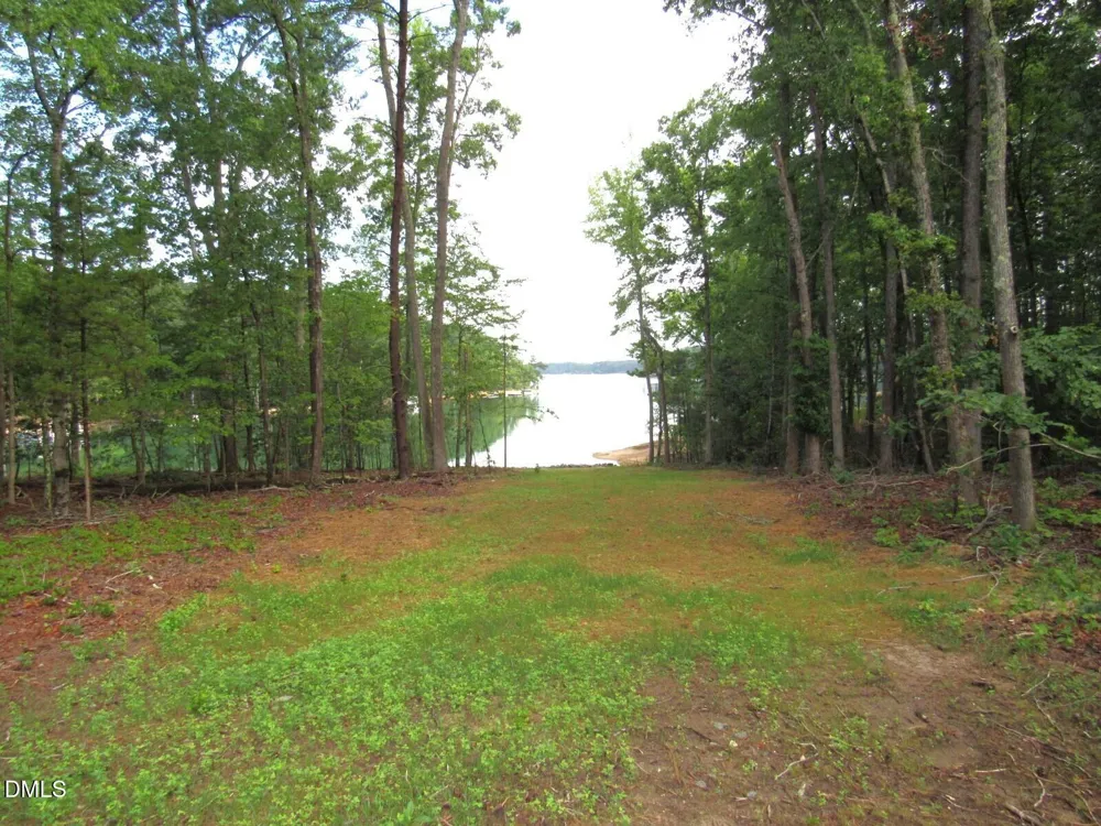145 Shoreline Drive Manson, NC 27553