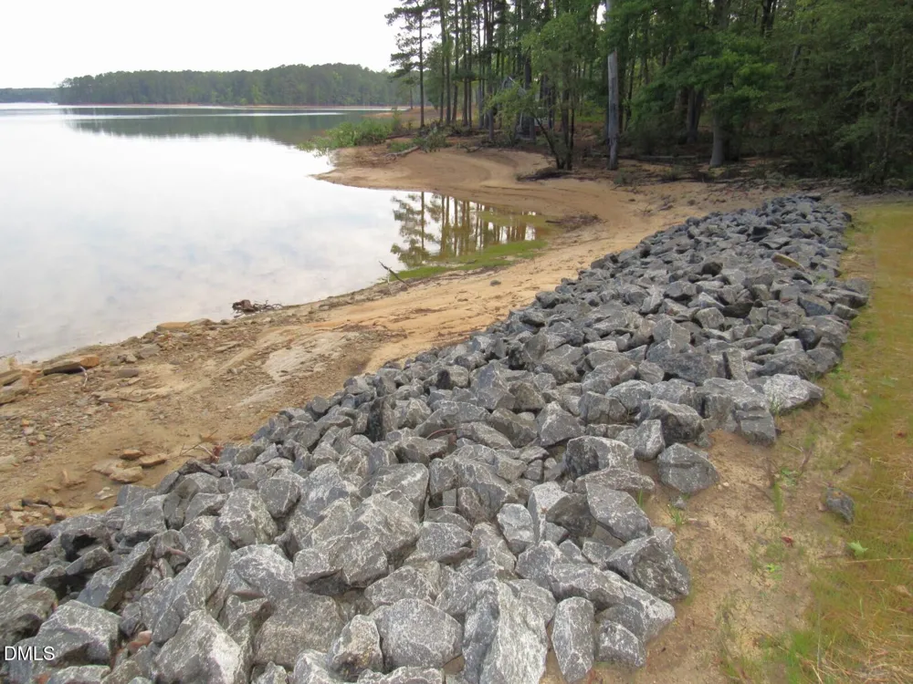145 Shoreline Drive Manson, NC 27553