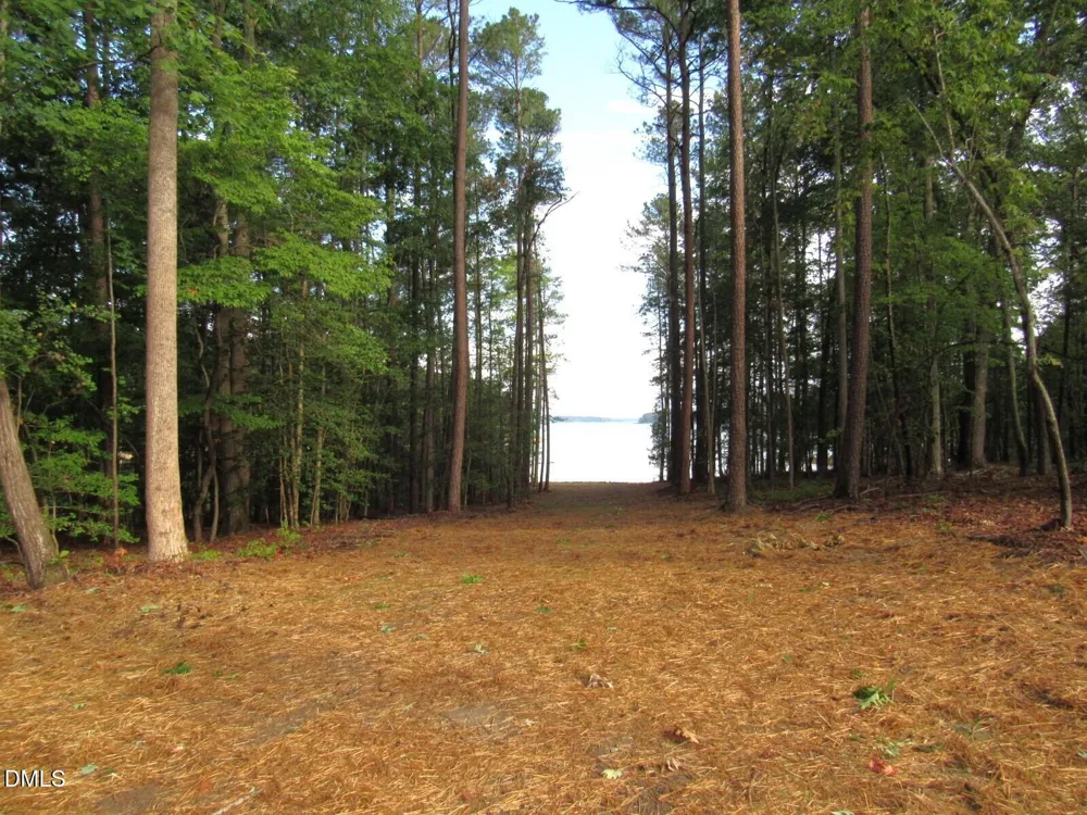 149 Shoreline Drive Manson, NC 27553
