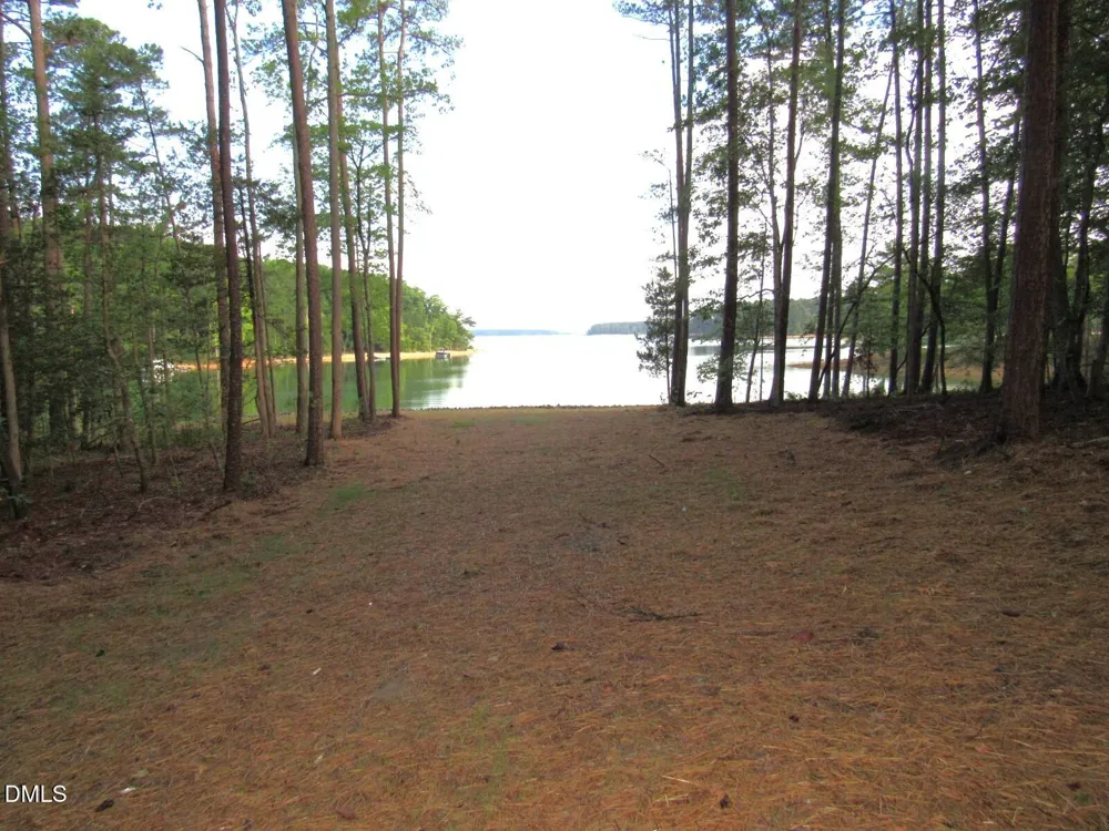149 Shoreline Drive Manson, NC 27553