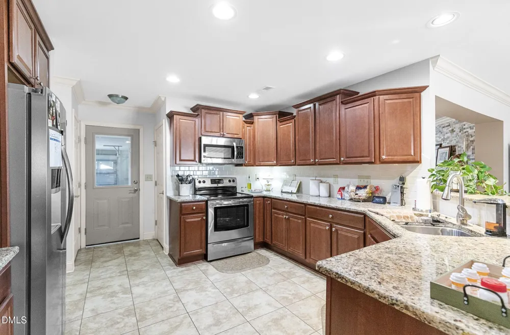 57 Glenfield Drive Dunn, NC 28334