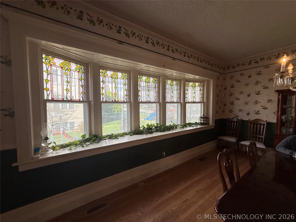 215 S 5th Street Independence, KS 67301