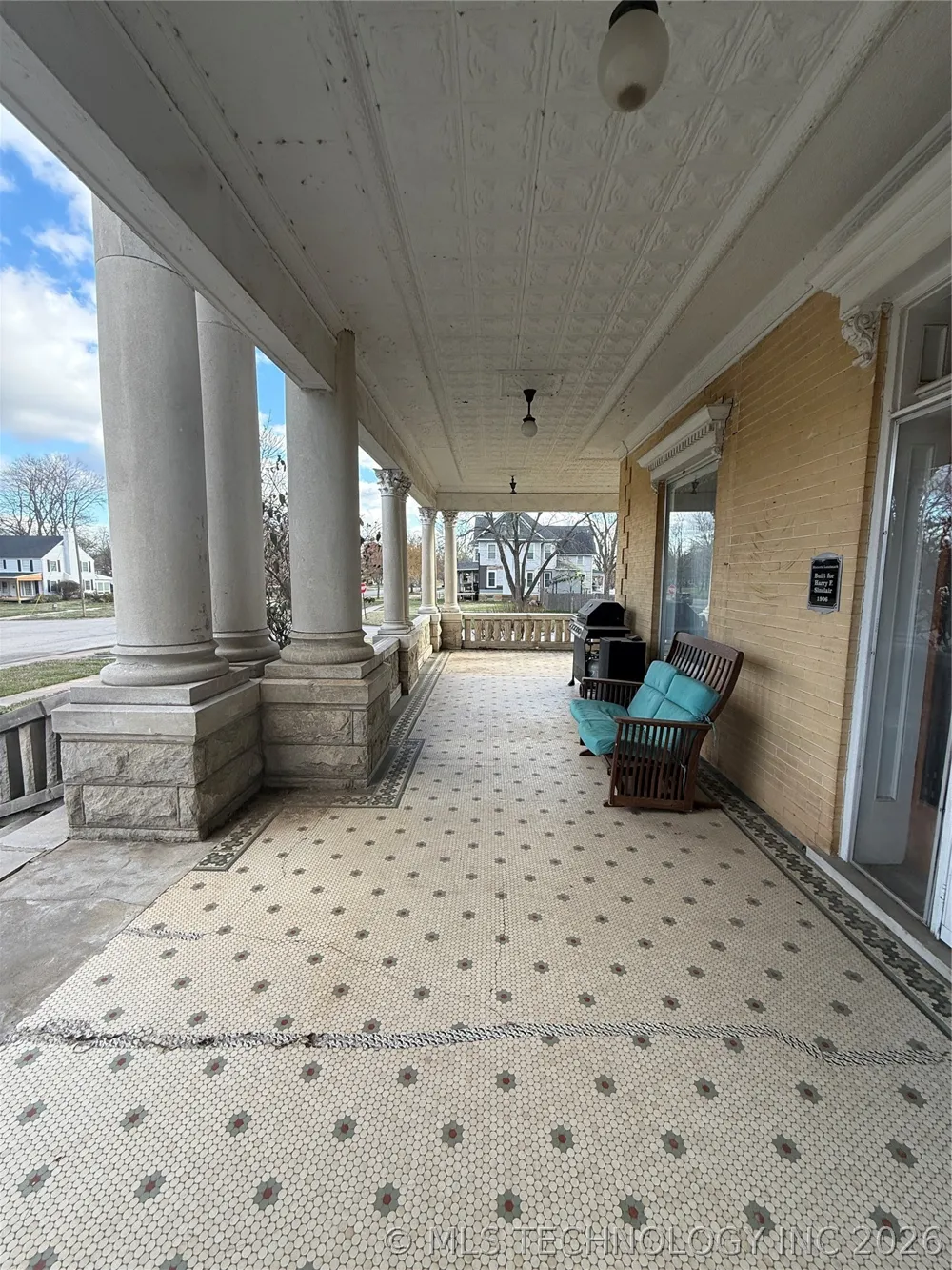 215 S 5th Street Independence, KS 67301