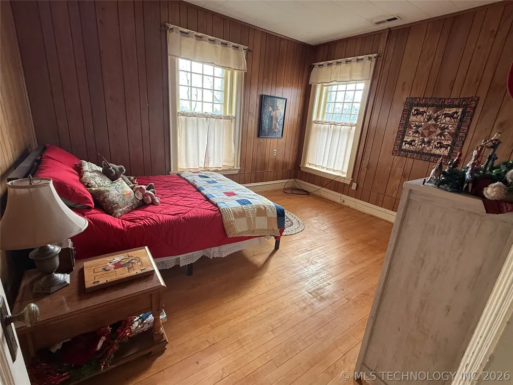 215 S 5th Street Independence, KS 67301