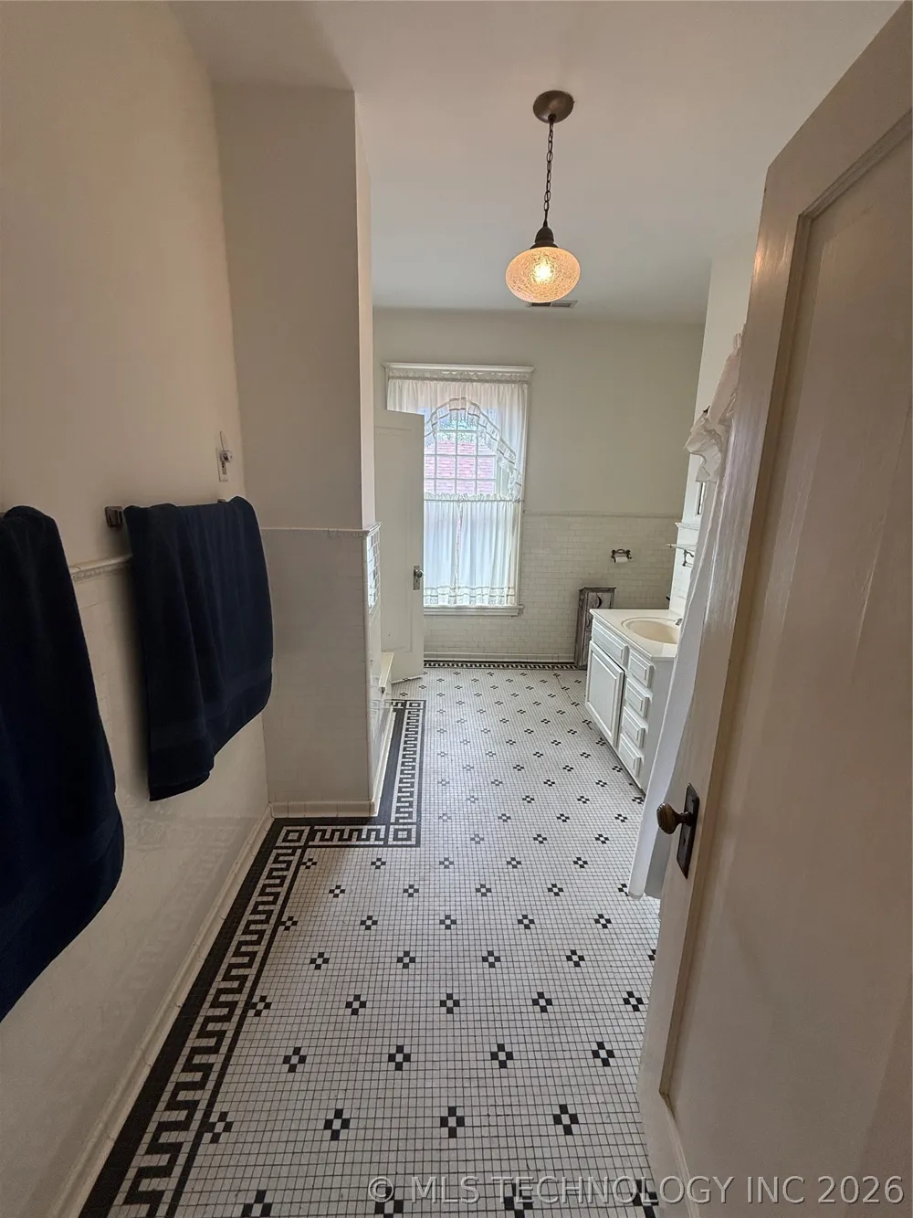 215 S 5th Street Independence, KS 67301
