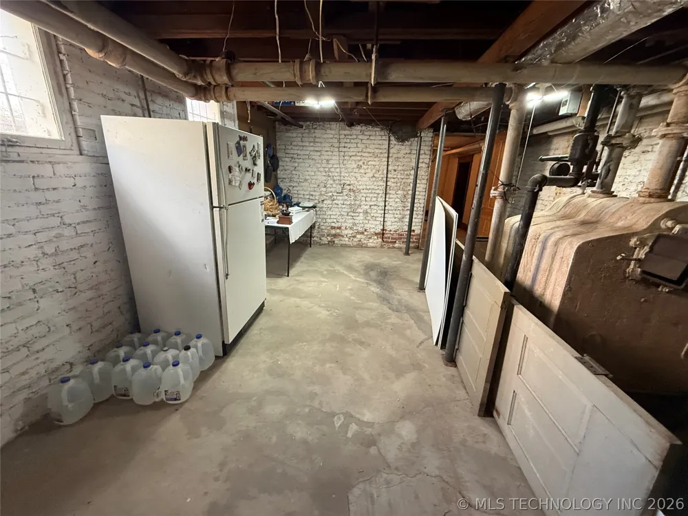 215 S 5th Street Independence, KS 67301