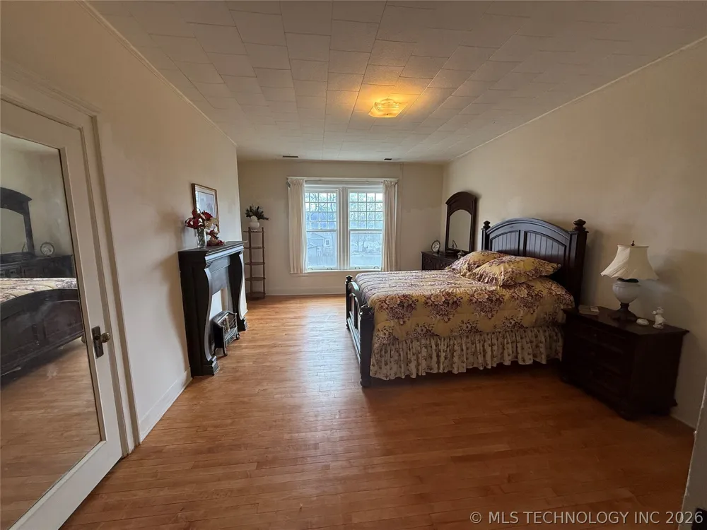 215 S 5th Street Independence, KS 67301