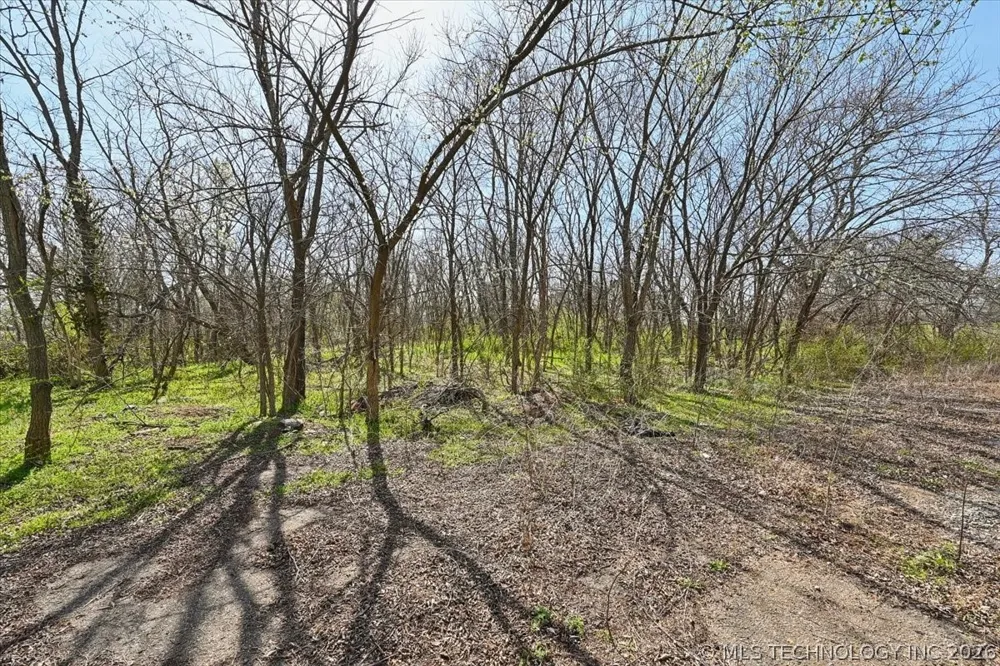 608 E 9th Avenue Bristow, OK 74010