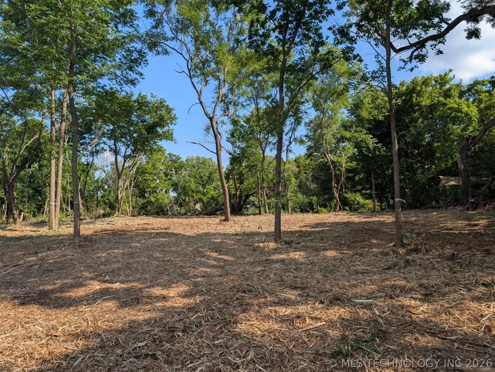 608 E 9th Avenue Bristow, OK 74010