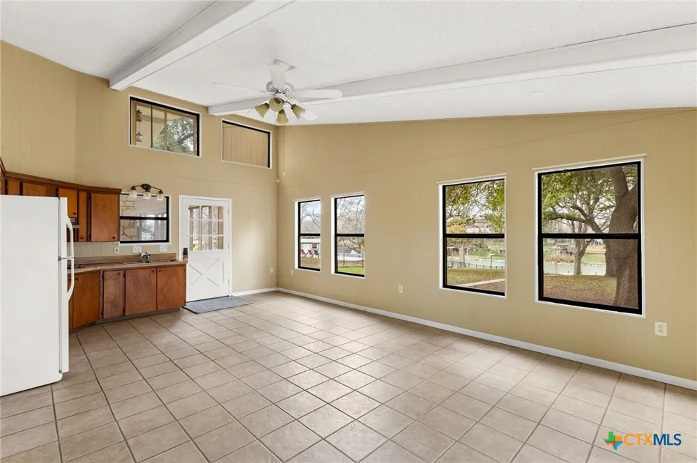 92 Turtle Lane Seguin, TX 78155