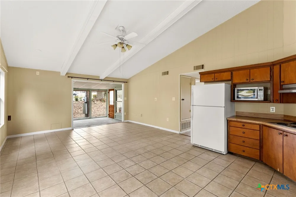 92 Turtle Lane Seguin, TX 78155