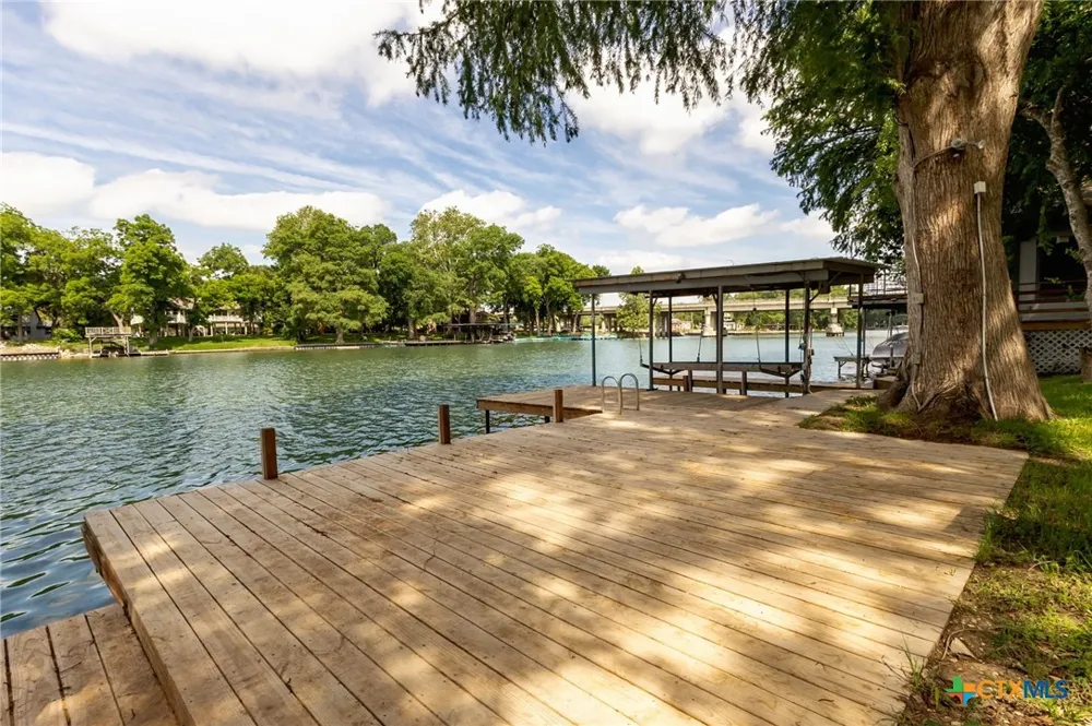92 Turtle Lane Seguin, TX 78155