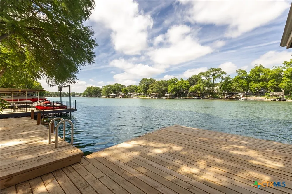 92 Turtle Lane Seguin, TX 78155