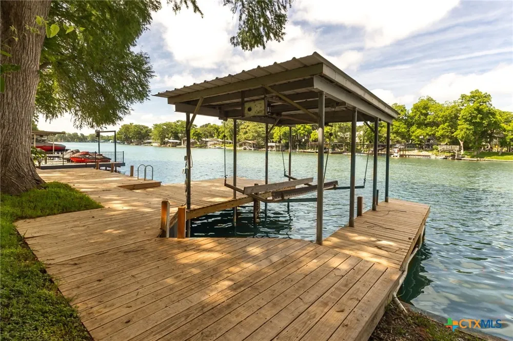 92 Turtle Lane Seguin, TX 78155