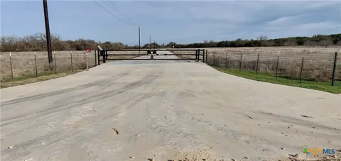 410 King Ranch Trail