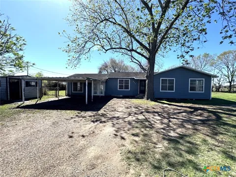 471 Old Goliad Road