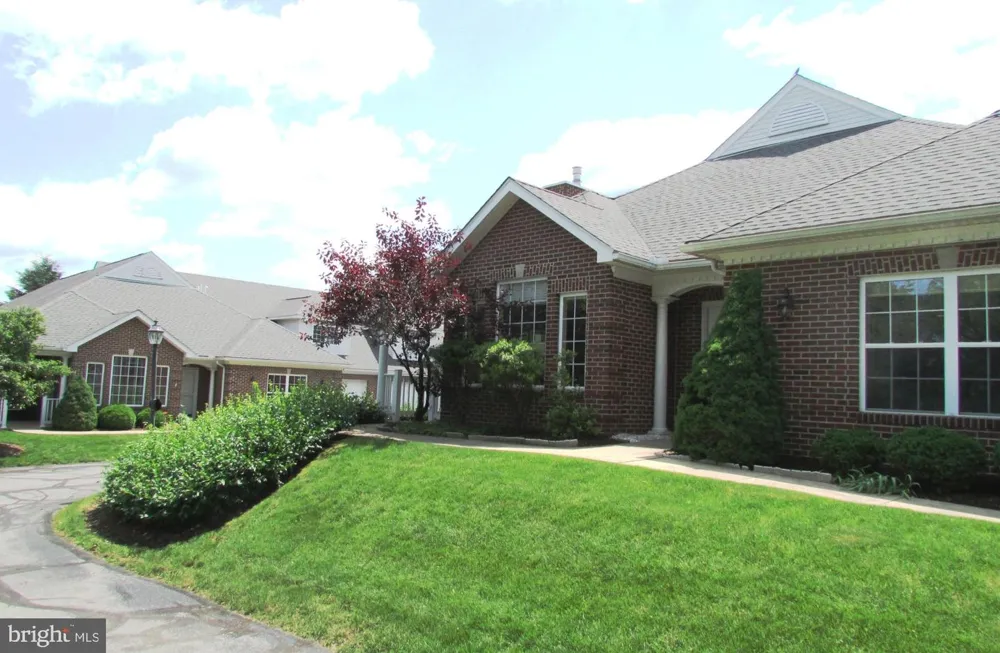 3291 SHELLERS BEND #721 State College, PA 16801