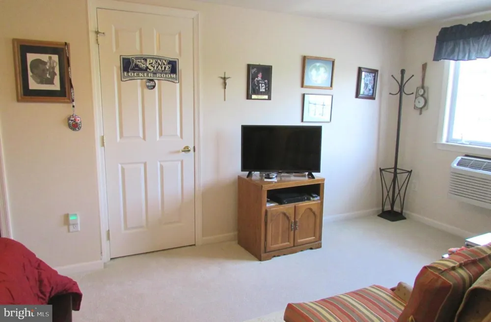 3291 SHELLERS BEND #721 State College, PA 16801