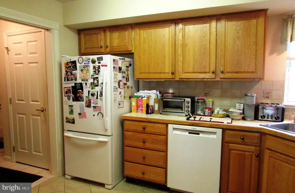 3291 SHELLERS BEND #721 State College, PA 16801