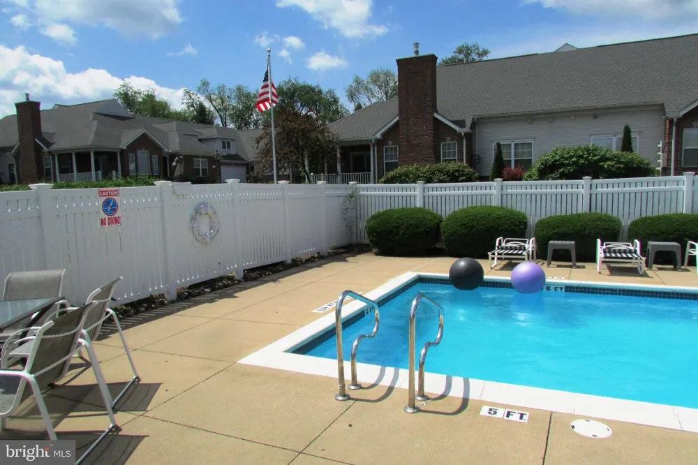 3291 SHELLERS BEND #721 State College, PA 16801