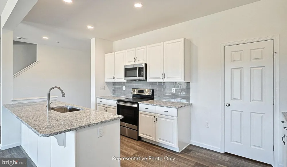 7839 OAK BROOK DRIVE Harrisburg, PA 17112