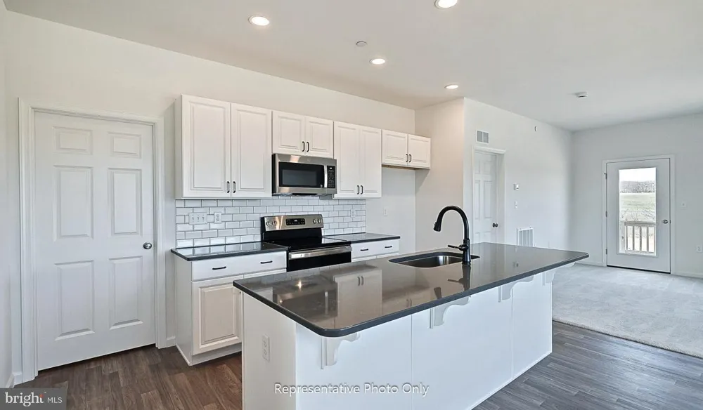 7837 OAK BROOK DRIVE Harrisburg, PA 17112